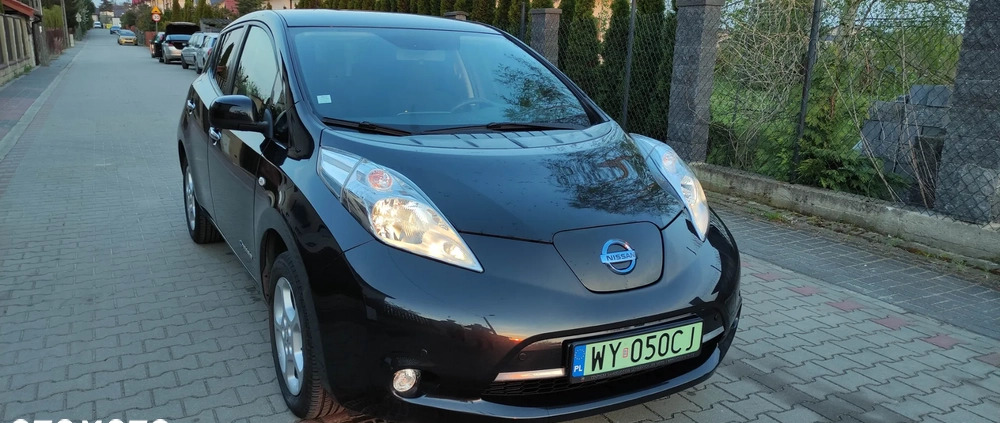 Nissan Leaf cena 43777 przebieg: 70000, rok produkcji 2016 z Człopa małe 466